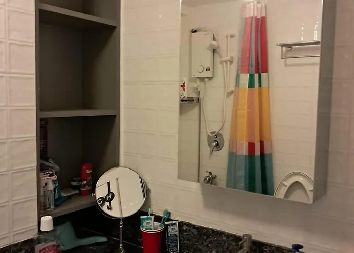 Apartment Cation, Luxury Fully Furnished With Pool Manila