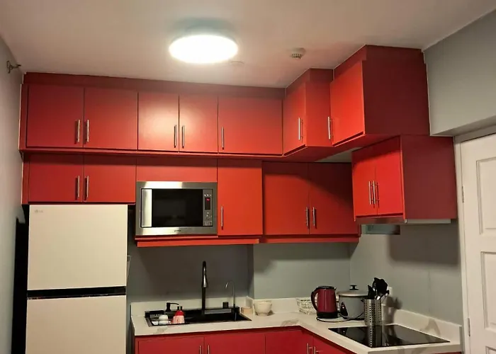Cation, Luxury Fully Furnished With Pool Apartment *