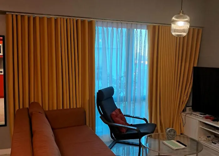 Cation, Luxury Fully Furnished With Pool Apartment